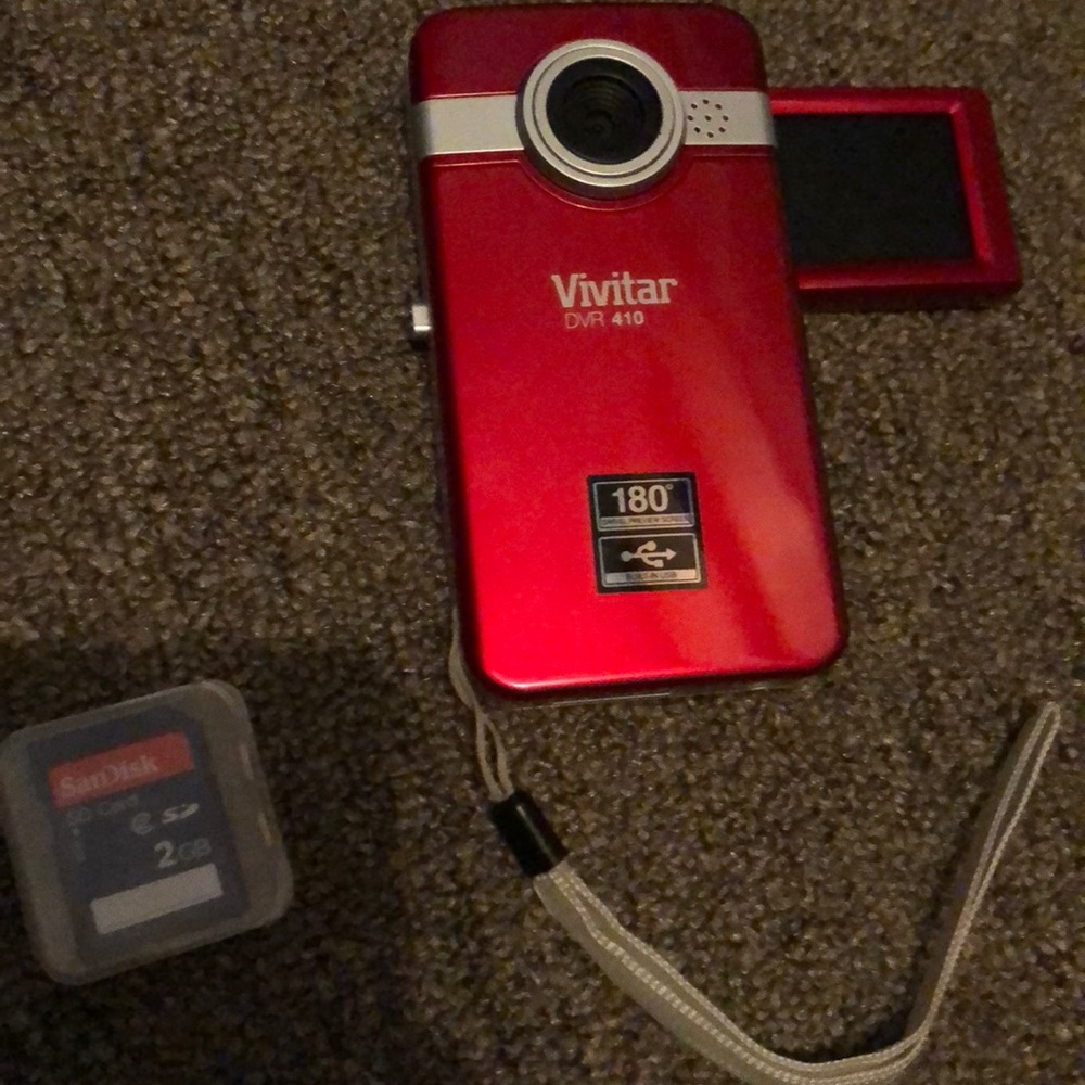Vivitar camera - Picture 2 of 3